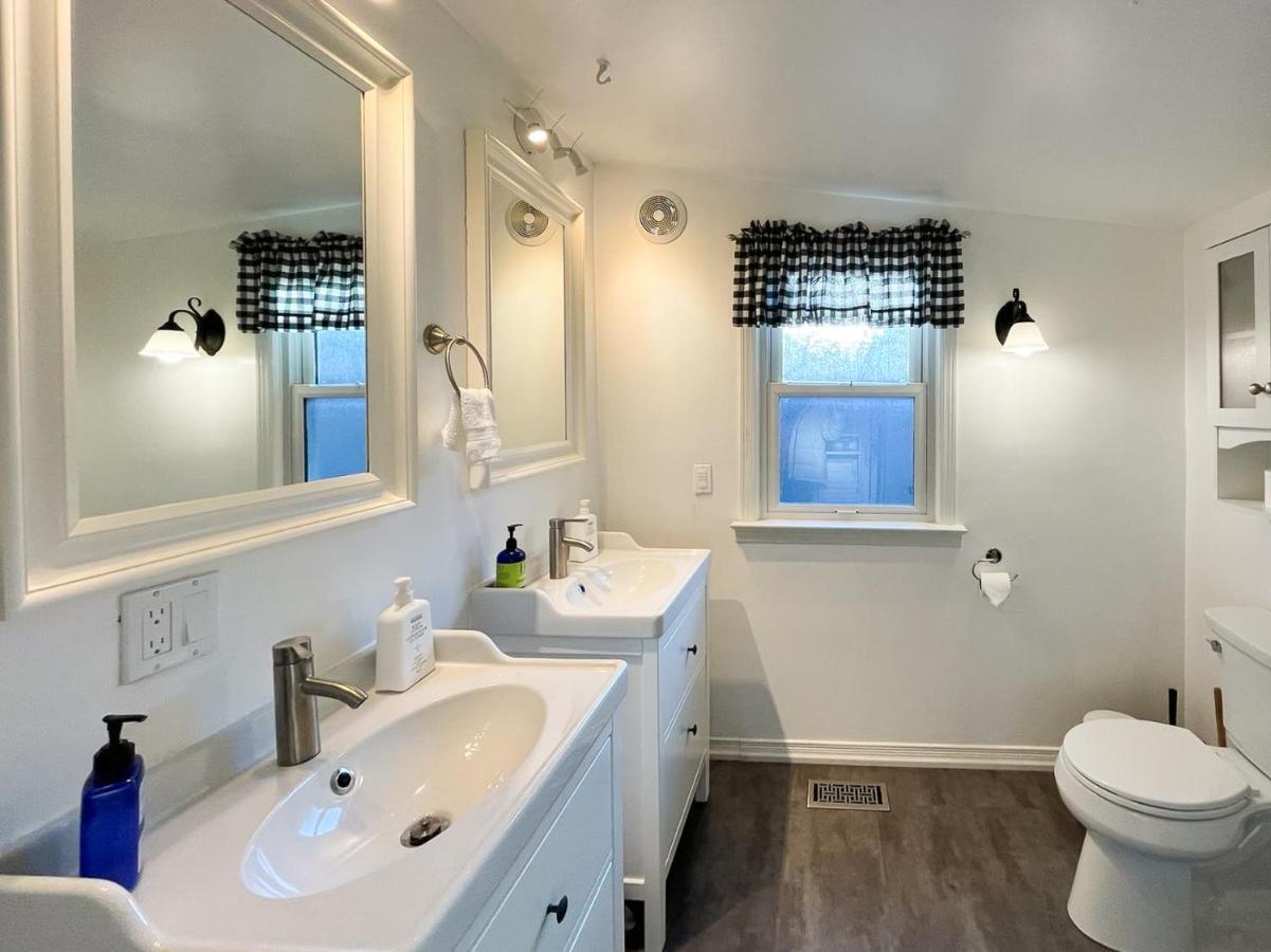 Вилла Addison House License# 004-2025 Ниагара-он-те-Лейк Экстерьер фото