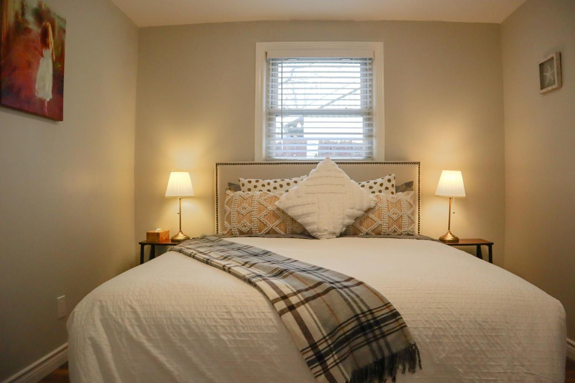 Вилла Addison House License# 004-2025 Ниагара-он-те-Лейк Экстерьер фото
